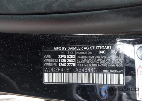 2019 Mercedes-Benz E 300 4Matic z USA, uszkodzony, nr VIN WDDZF4KB1KA548443